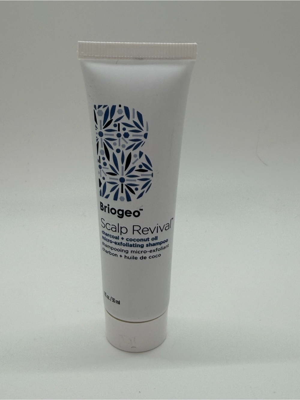 NWT Briogeo Scalp Revival Micro-Exfoliating Cleanser Mini 1 oz/30 ml